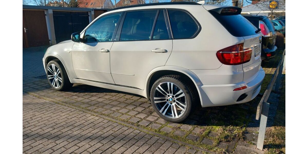 BMW X5 M50 188.000 km 18.500 &euro; Bitterfeld 06803