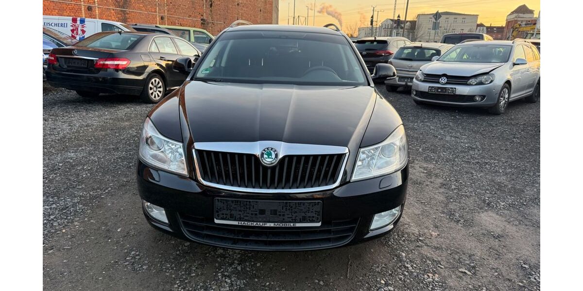 Skoda Octavia 215.000 km 3.699 &euro; Halle 06132