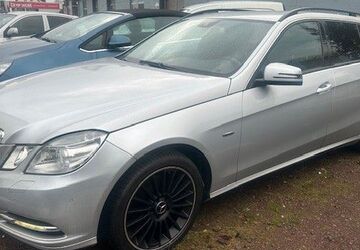 Mercedes-Benz E 300 352.000 km 5.900 &euro; Halle/Saale 06116