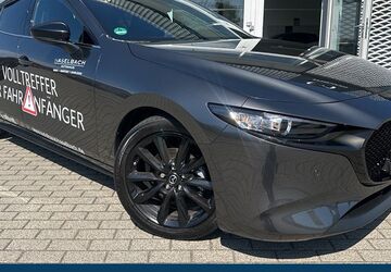 Mazda 3 9.574 km 23.870 &euro; Delitzsch 04509
