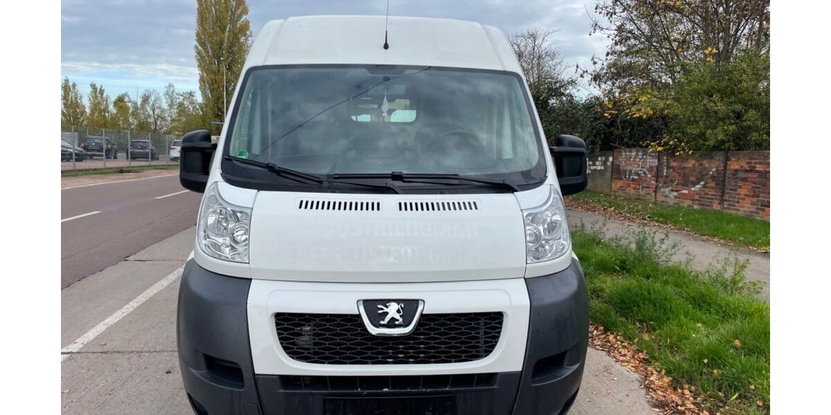 Peugeot Boxer 189.000 km 4.800 &euro; Halle/S. 06132