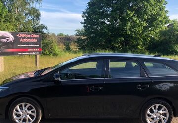 Toyota Auris Touring Sports 133.800 km 9.999 &euro; Gerbstedt OT Welfesholz 06347