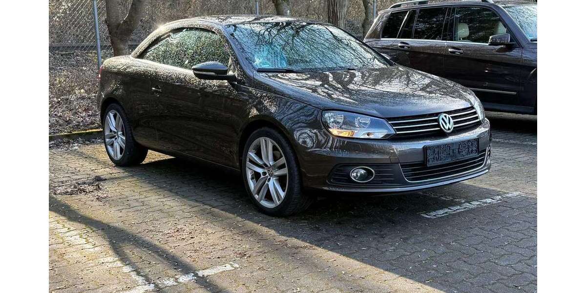 VW Eos 123.161 km 7.299 &euro; Halle 06120