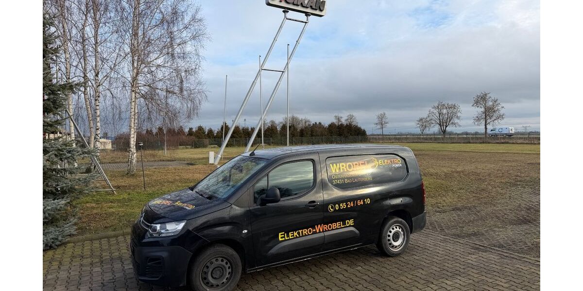 Citroen Berlingo 153.088 km 8.318 &euro; Kabelsketal 06184