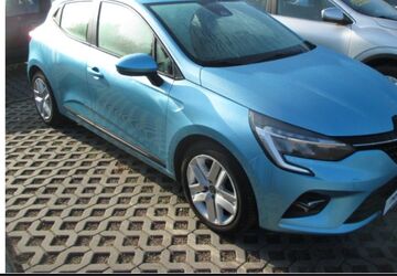 Renault Clio 26.700 km 13.895 &euro; Wolfen 06766