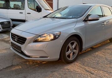 Volvo V40 215.000 km 5.999 &euro; Halle 06118