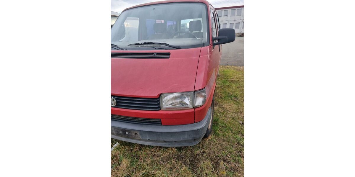 VW T4 Caravelle 300.000 km 3.500 &euro; Kabelsketal 06184