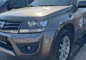 Suzuki Grand Vitara 180.000 km 5.799 &euro; Bitterfeld 06749