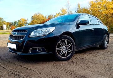 Chevrolet Malibu 215.500 km 3.390 &euro; Ziegelroda 06268