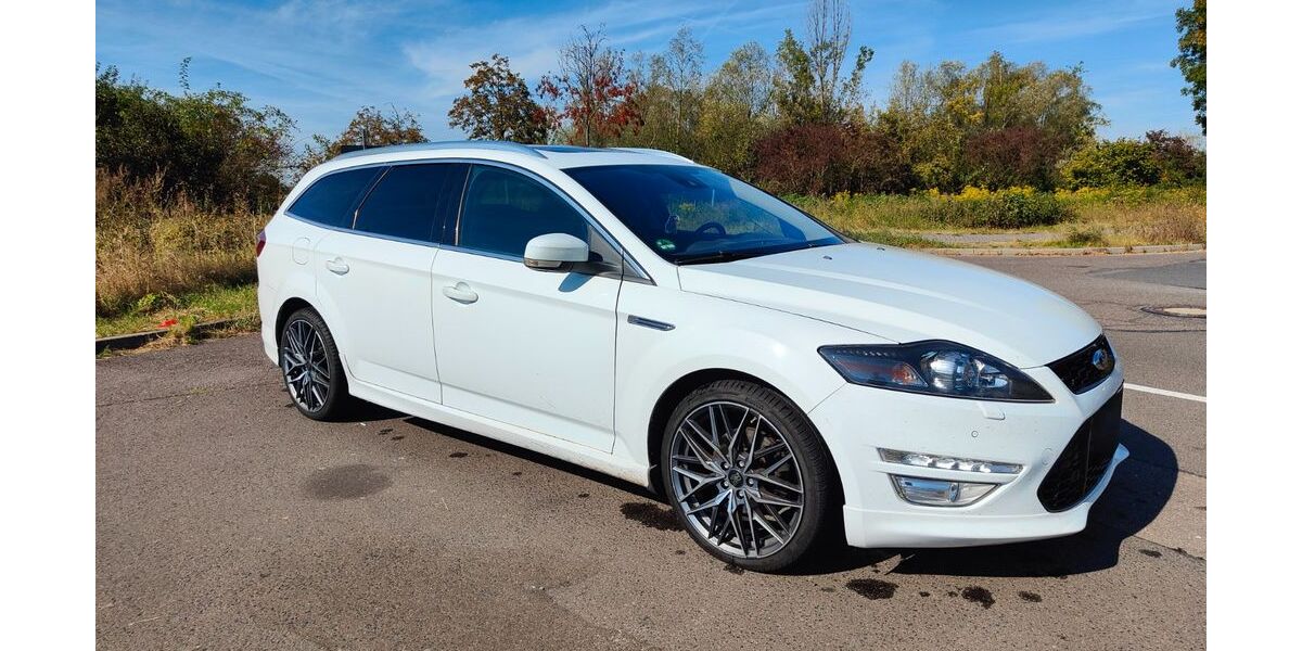 Ford Mondeo 300.500 km 5.750 &euro; Schkopau 06258