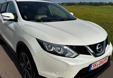 Nissan Qashqai 134.000 km 12.499 &euro; HALLE 06116